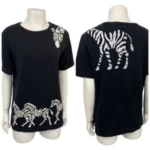 1990s Black Cotton Giraffe Novelty Shirt Top Short Sleeve / Women’s Medium
